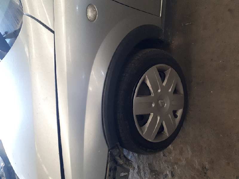 opel corsa c del año 2004