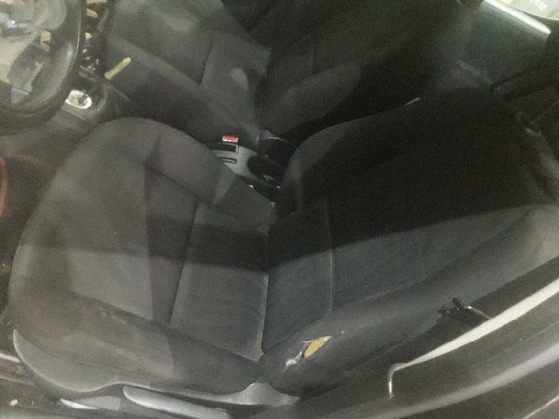 peugeot 207 del año 2007