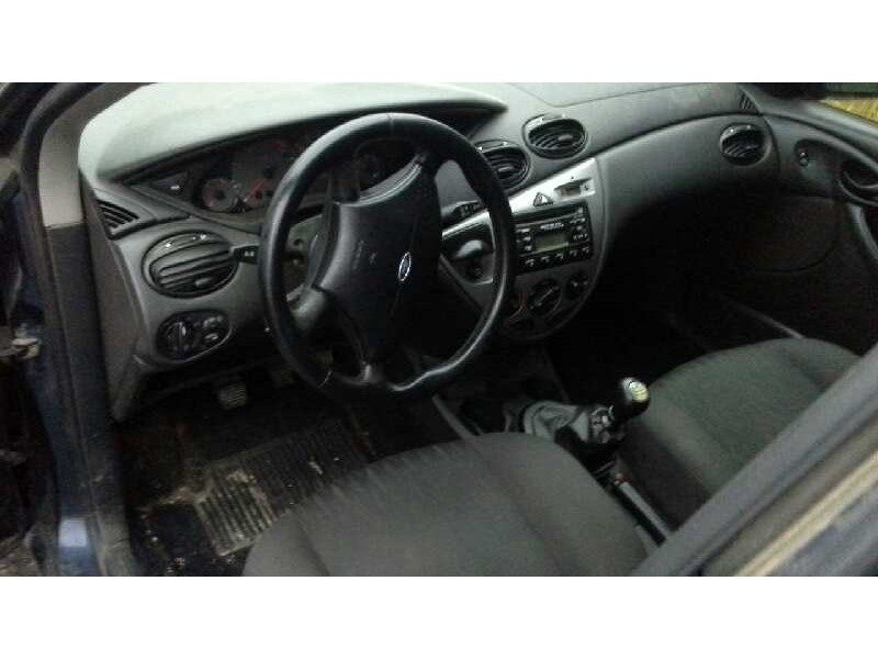 ford focus berlina (cak) del año 2002