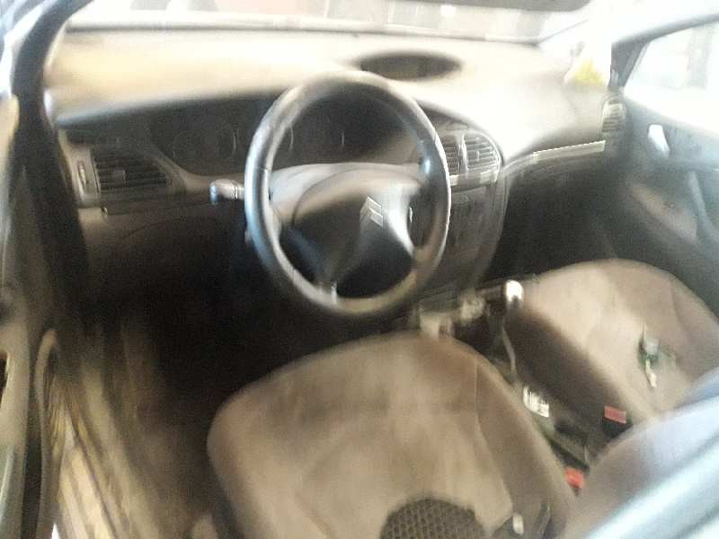 citroën c5 berlina del año 2005