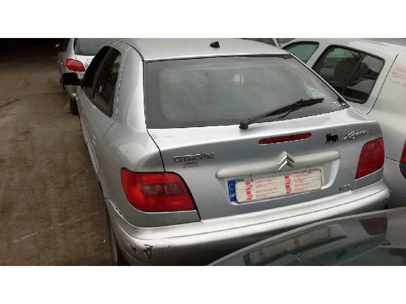 citroën xsara berlina del año 2002