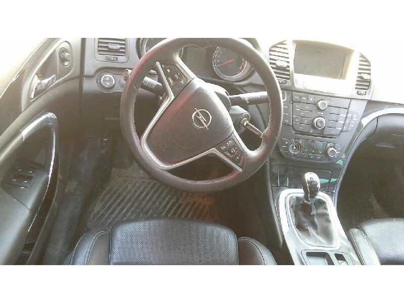 opel insignia sports tourer del año 2012