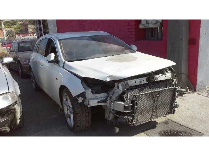 opel insignia sports tourer del año 2012