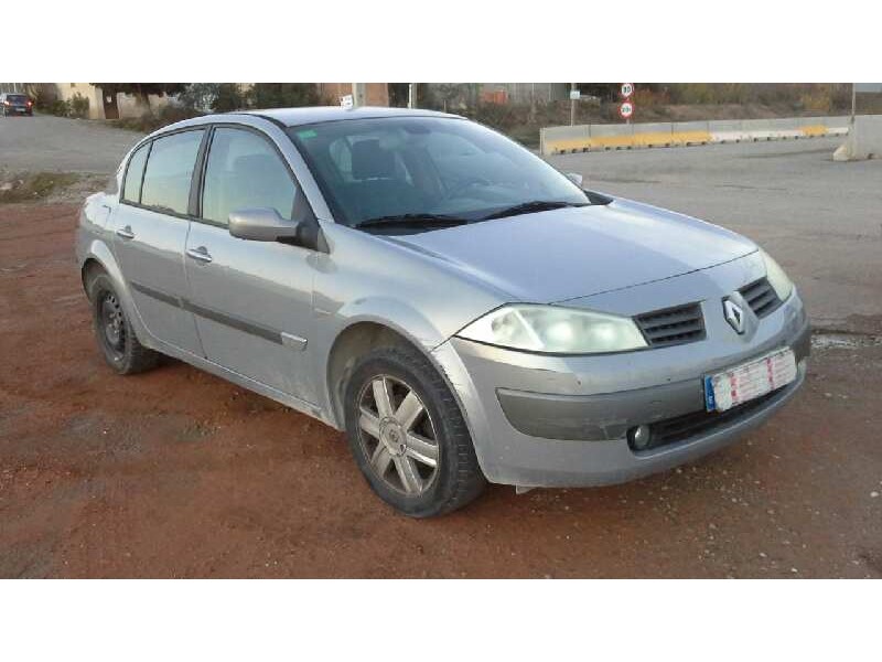 renault megane ii classic berlina del año 2005