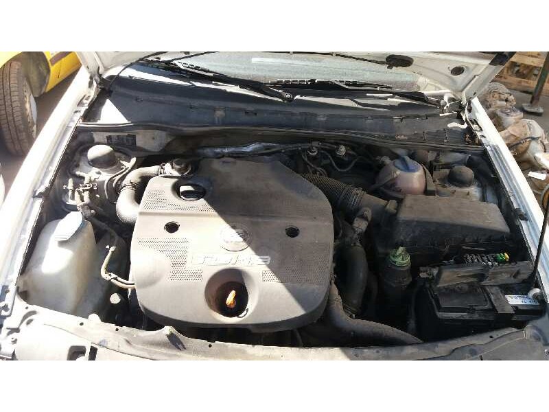 seat cordoba berlina (6k2) del año 1999