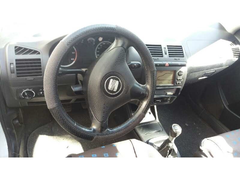 seat cordoba berlina (6k2) del año 1999