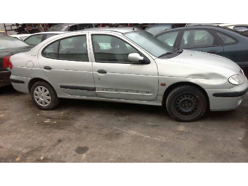 renault megane i fase 2 classic (la..) del año 2001