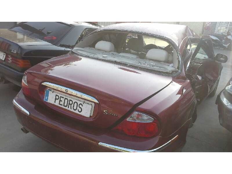 jaguar s-type del año 1999