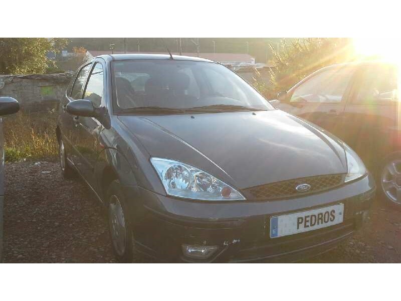 ford focus berlina (cak) del año 2003