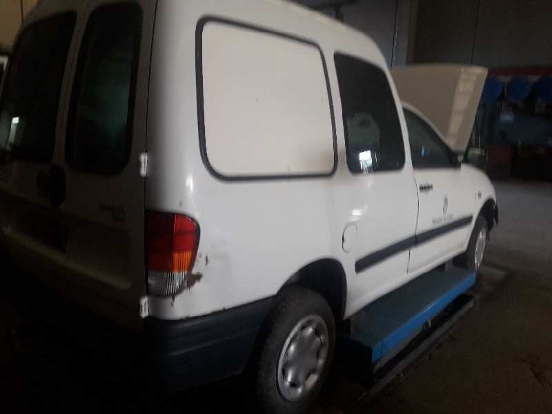 seat inca (6k9) del año 2001