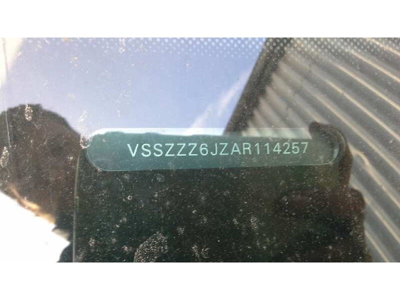 seat ibiza (6j5) del año 2010