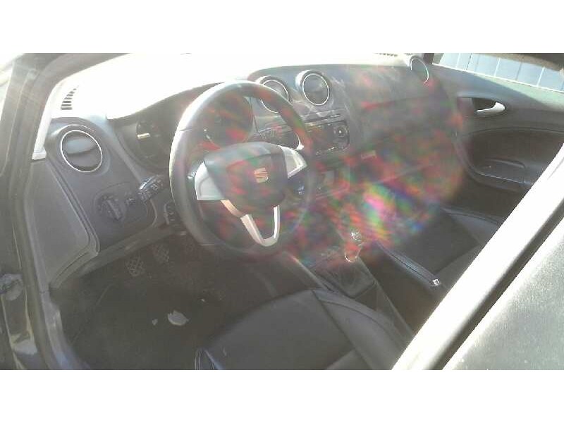 seat ibiza (6j5) del año 2010