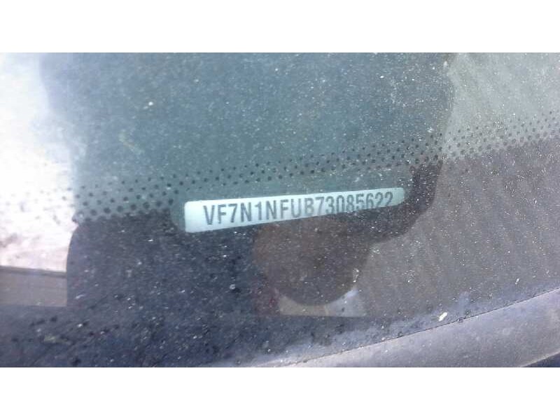 citroën xsara berlina del año 2001