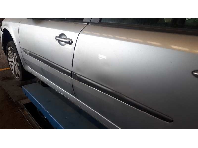 renault laguna ii (bg0) del año 2006