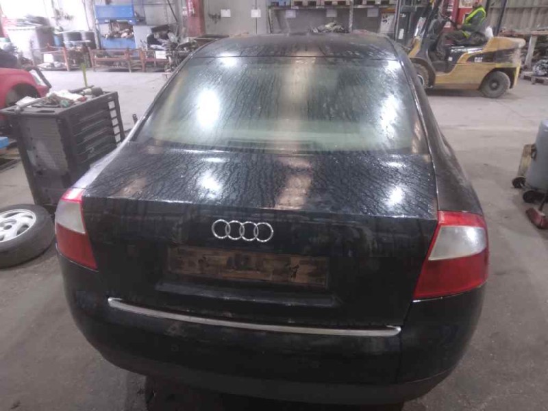audi a4 berlina (8e) del año 2001