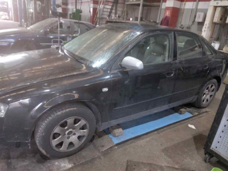 audi a4 berlina (8e) del año 2001