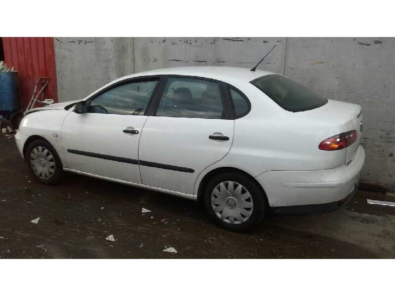 seat cordoba berlina (6l2) del año 2009