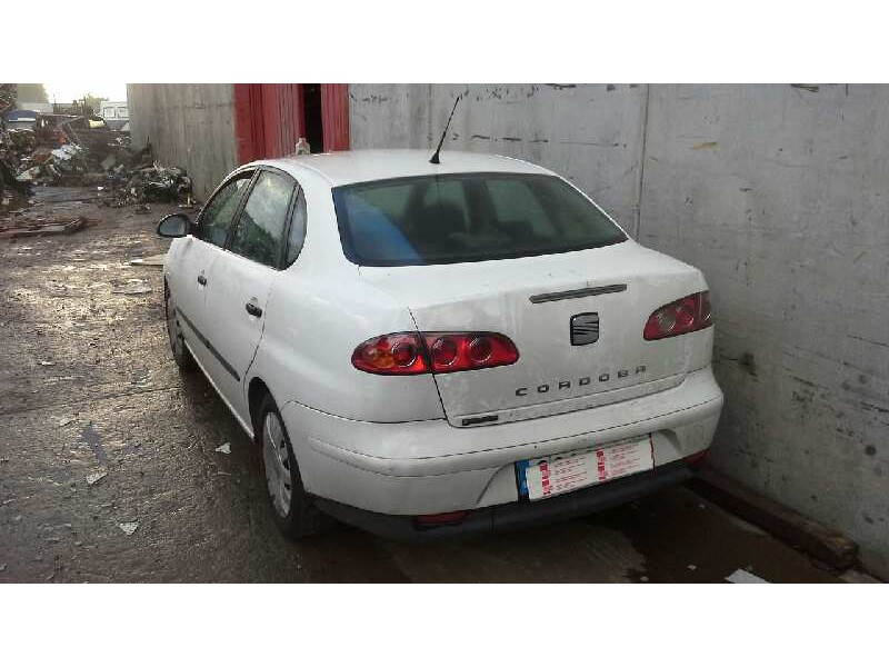 seat cordoba berlina (6l2) del año 2009