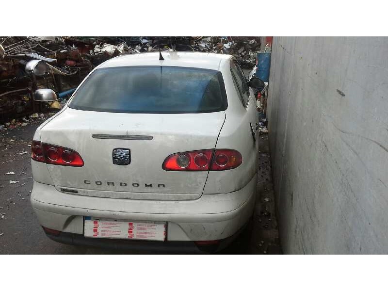 seat cordoba berlina (6l2) del año 2009