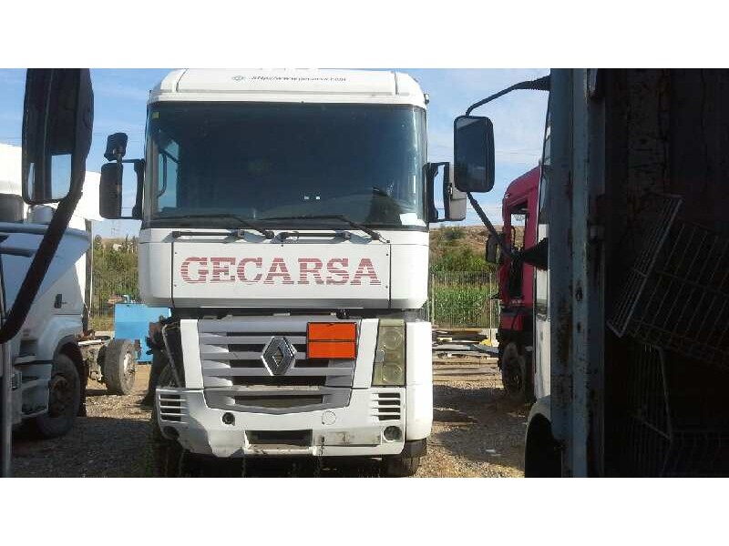 renault magnum del año 2004