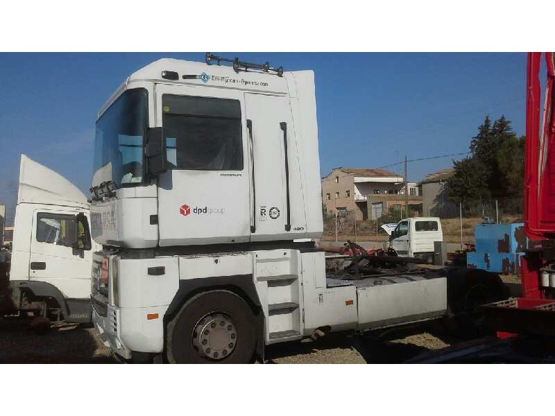 renault magnum del año 2004