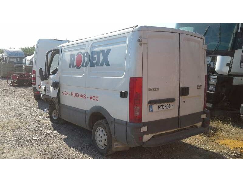 iveco daily caja cerrada (1999 =>) del año 2003