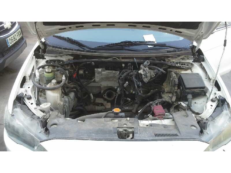 mitsubishi lancer berlina (cy0) del año 2009