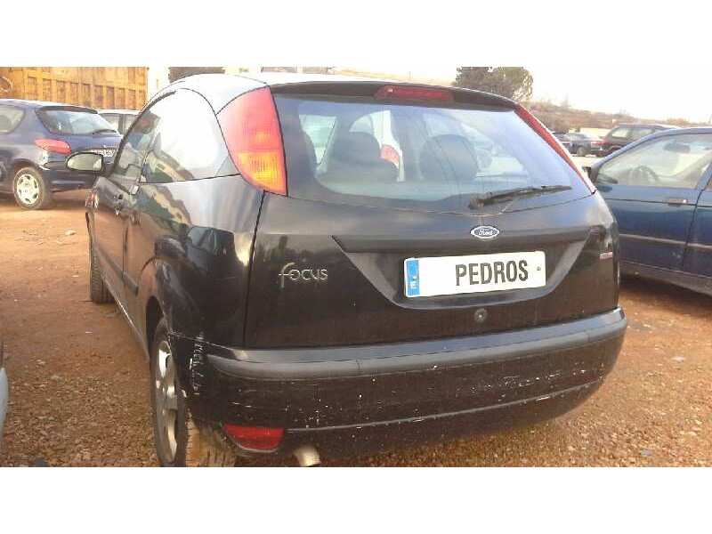 ford focus berlina (cak) del año 2003