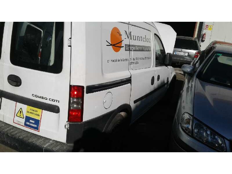 opel combo (corsa c) del año 2005