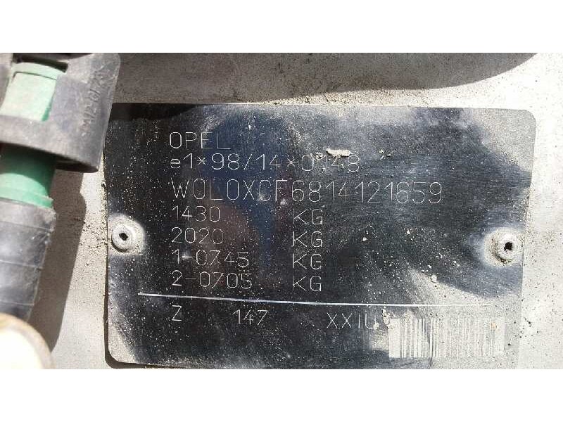 opel corsa c del año 2001