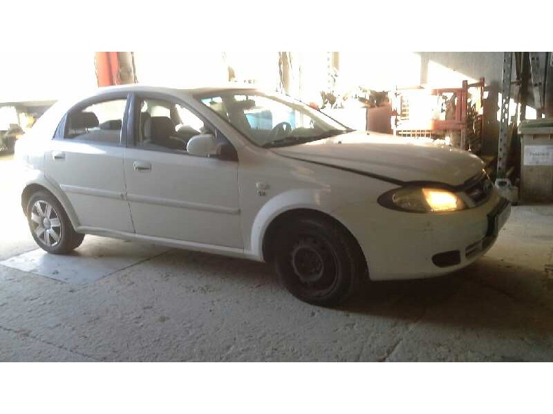 daewoo lacetti del año 2004