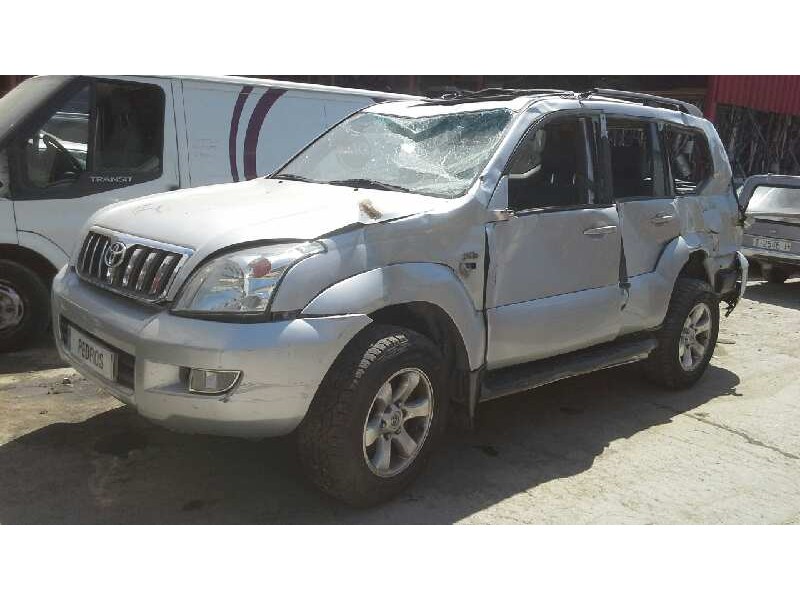 toyota land cruiser (j12) del año 2005