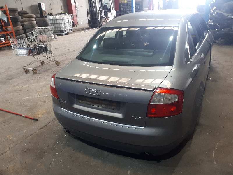 audi a4 berlina (8e) del año 2002
