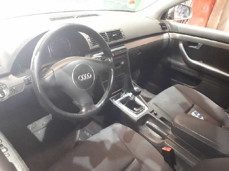 audi a4 berlina (8e) del año 2002