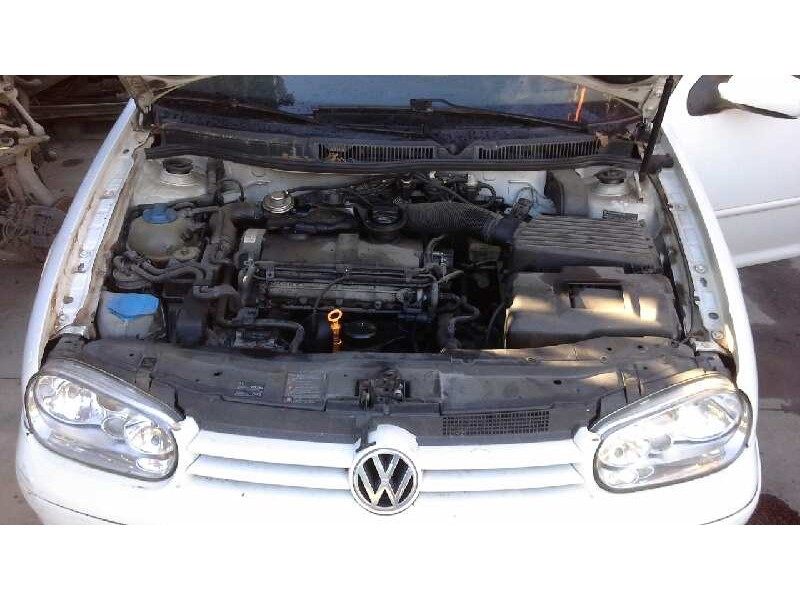 volkswagen golf iv berlina (1j1) del año 2001