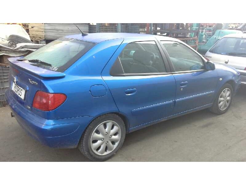 citroën xsara berlina del año 2001