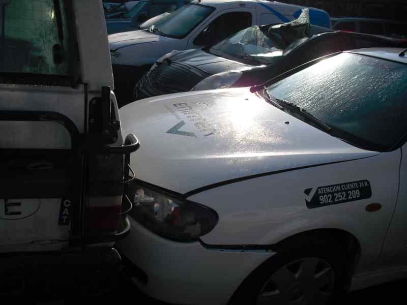 nissan almera (n16/e) del año 1950