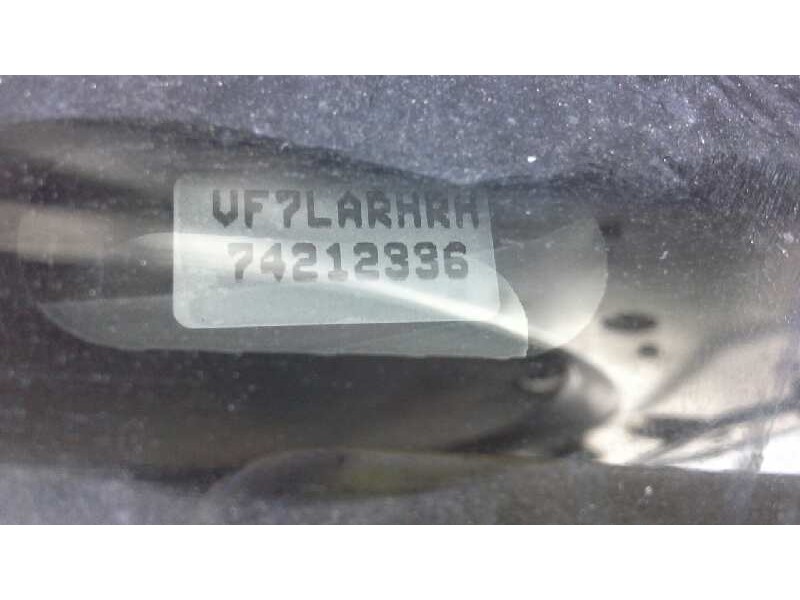 citroën c4 berlina del año 2005