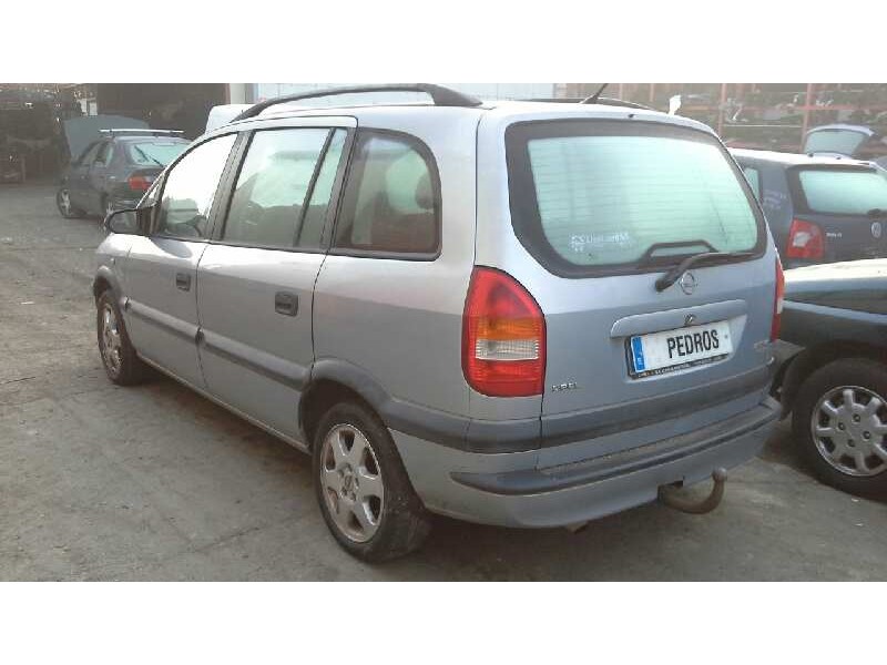 opel zafira a del año 2001