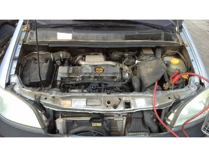 opel zafira a del año 2001
