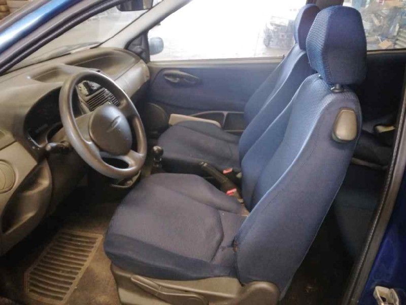 fiat punto berlina (188) del año 2002