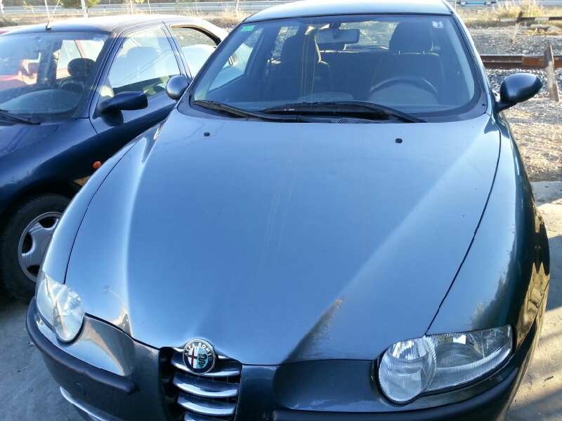 alfa romeo 147 (190) del año 2001