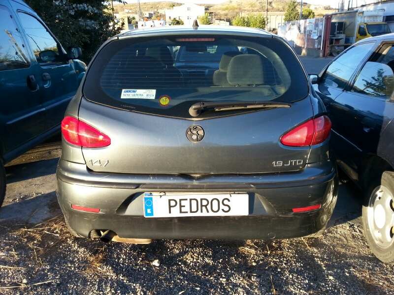 alfa romeo 147 (190) del año 2001