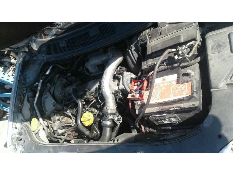 renault megane ii classic berlina del año 2003