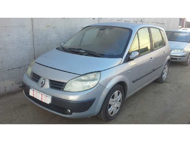 renault scenic ii del año 2005