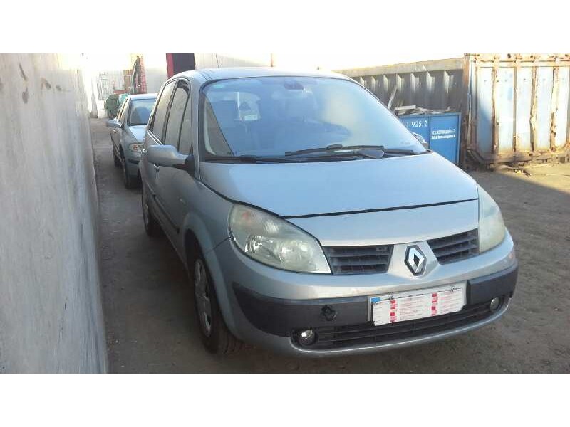 renault scenic ii del año 2005