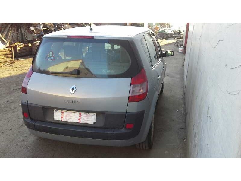 renault scenic ii del año 2005