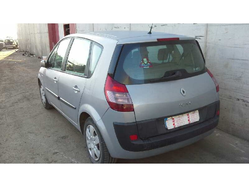 renault scenic ii del año 2005