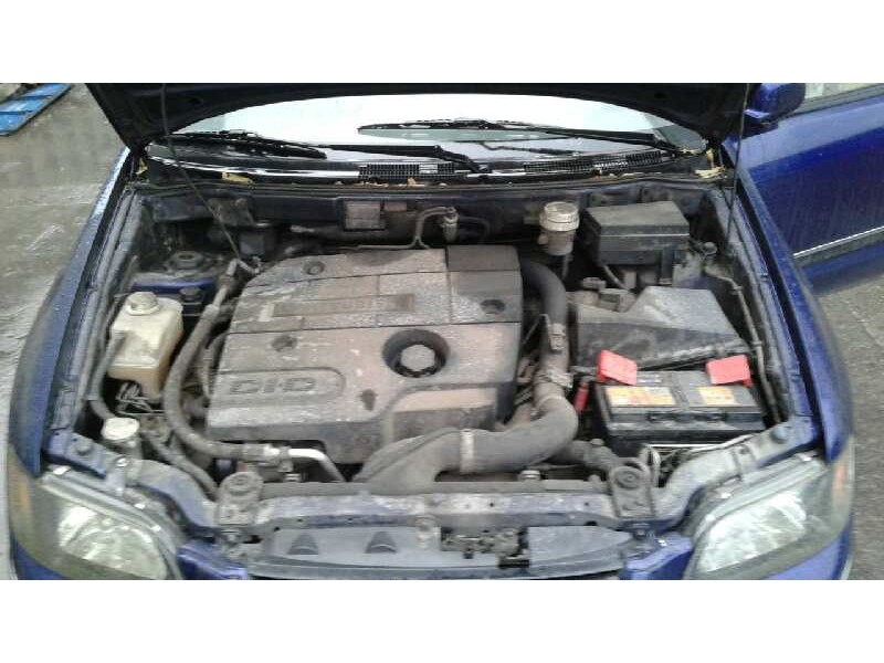 mitsubishi space star (dg0) del año 2005