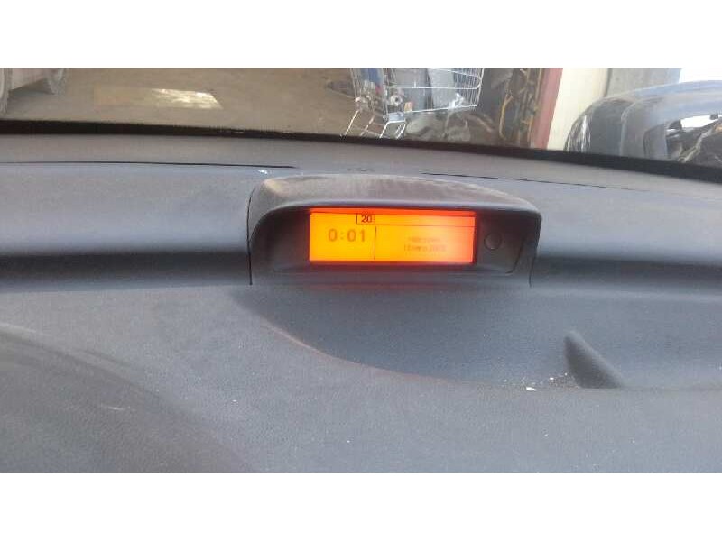 peugeot 307 berlina (s2) del año 2007